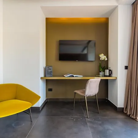 Dei Martiri Oda ve Kahvaltı