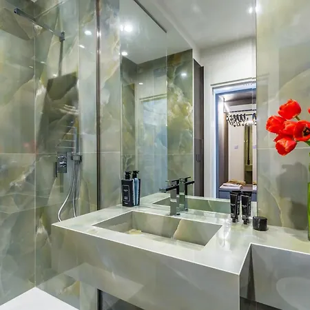 Oda ve Kahvaltı Dei Martiri Napoli