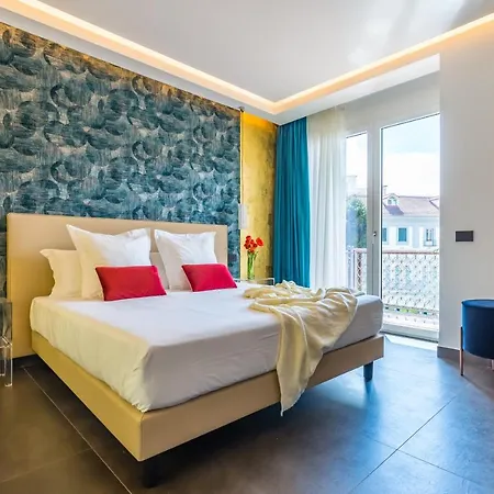 Dei Martiri 4* Napoli