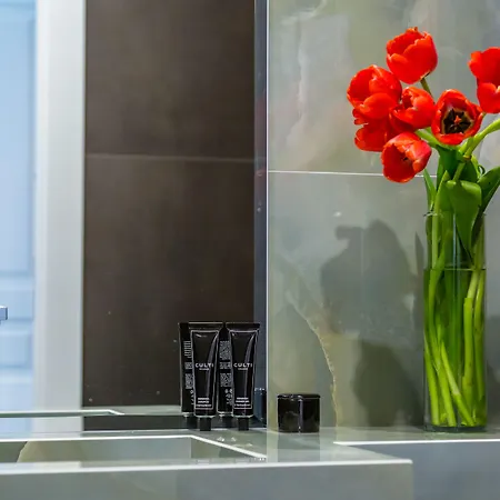 Oda ve Kahvaltı Dei Martiri