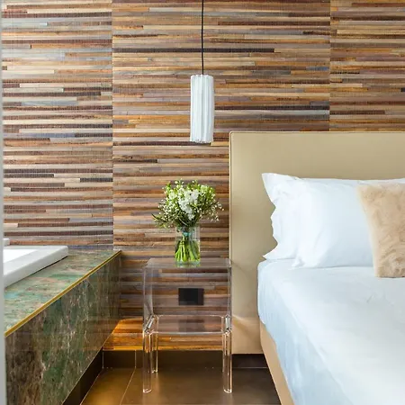 Dei Martiri 4* ナポリ