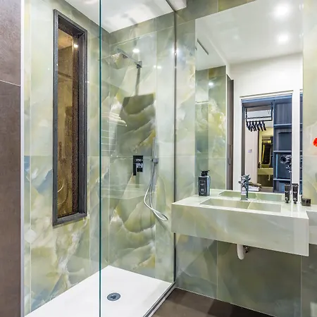 B&B Dei Martiri 나폴리