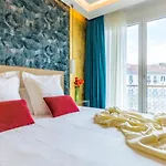 Dei Martiri 4* Neapel