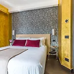 Dei Martiri 4* Naples