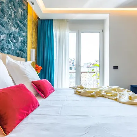 Bed & Breakfast Dei Martiri Neapol